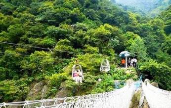 清遠玄真漂流、天溪谷探險、密室巷戰、山水泳場